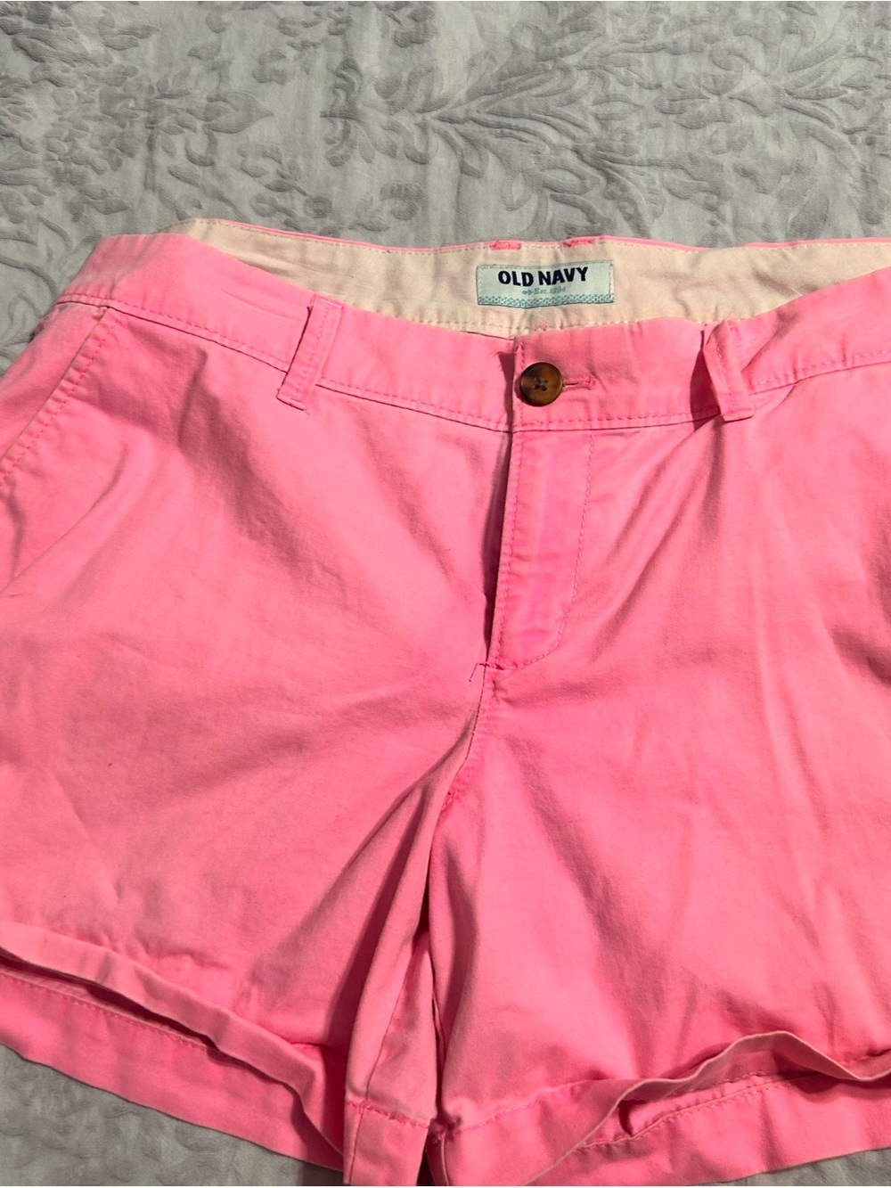Old Navy Pink Chino  Shorts size 6